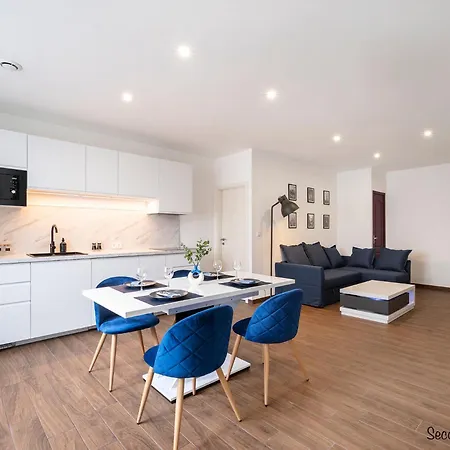 East Side * Algrange