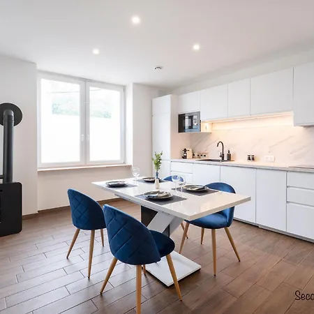 East Side * Algrange